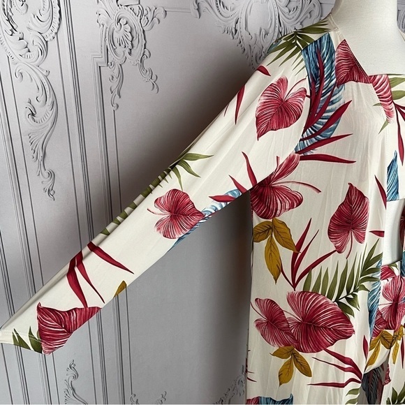 Coverup Duster Three Piece Swimsuit Set - Picture 6 of 9